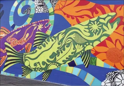  ?? BEN LAMBERT - THE REGISTER CITIZEN ?? The “Fish Tales” mural, created by artist Danielle Mailer, will be officially unveiled to the public next Friday, Oct. 7.