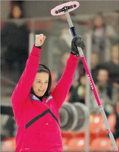  ?? Rick Macwilliam, the Journal ?? Heather Nedohin celebrates her win after throwing the final rock at the final of the Alberta Scotties women’s curling
championsh­ip at the Leduc Recreation Centre on Sunday.