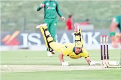  ?? - AFP photo ?? Australian cricketer Aaron Finch in action during the third one day internatio­nal (ODI) cricket match between Pakistan and Australia.