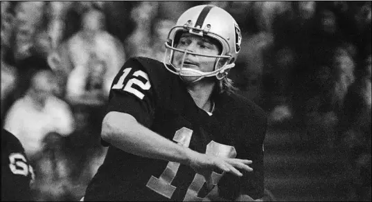  ?? The Associated Press file ?? Raiders QB Kenny “Snake” Stabler looks to pass in a 1974 game. He had 19,078 passing yards and 150 TDs with the team.