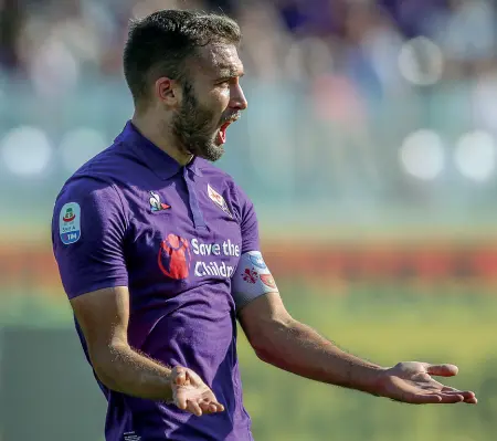  ??  ?? German Pezzella, difensore argentino della Fiorentina e capitano