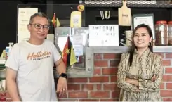  ?? ?? Sofya and Loong at their restaurant that specialise­s in select Sarawakian dishes in mutiara damansara.