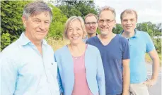  ?? FOTO: RUP ?? Gemeinsam für das „Öko.See.Dorf“(von links): Markus Hener, Odette Lassonczyk, Jochen Jäger, Roland Ehry und Tobias Steinle.