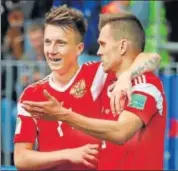  ?? GETTY IMAGES ?? Aleksandr Golovin (left) is already rumoured to have attracted interest from Barcelona and Juventus.