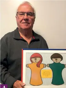  ?? Photo : Gracieuset­é Raymond Poirier ?? En 2002, des collaborat­eurs de Raymond Poirier lui ont remis un souvenir dessiné par Denis Savoie.