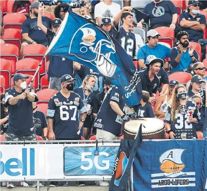  ?? RICHARD LAUTENS TORONTO STAR ?? The announced attendance at BMO Field was 9,866, short of the maximum 15,000 allowable under provincial health guidelines.