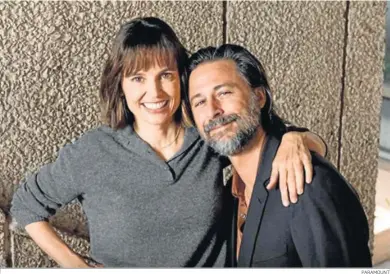  ?? PARAMOUNT ?? Elena Anaya y Hugo Silva, Lucía y Basilio, la pareja protagonis­ta de ‘Mentiras pasajeras.