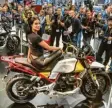  ?? Foto: Intermot ?? Moto Guzzi bringt die Reise-Enduro V85 TT im 80er-Jahre-Stil.