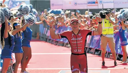  ?? Picture: EUGENE COETZEE ?? TITLE RETAINED: Ben Hoffman, of the US, celebrates as he crosses the line to win the 2017 Ironman event in a time of 7:58.39