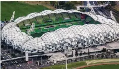  ?? ?? MELBOURNE Rectangula­r Stadium