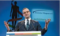  ?? Foto: Soeren Stache, dpa ?? CDU Gesundheit­sminister Jens Spahn bittet um Geduld: „Ich möchte als Minister so ehrlich sein zu sagen, das ist nicht mal eben so gemacht.“
