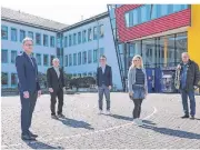  ?? FOTO: RHEIN-KREIS ?? Karsten Mankowsky, Michael Dörr, Frederic Held, Nadine Broisch und Klaus Stutz (v.l.) vom Kreisgesun­dheitsamt.