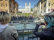  ?? ?? Piazza di Spagna al centro di un altro episodio di violenza