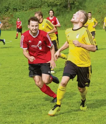  ?? Foto: Michael Lindemann ?? Geht es für den TSV Kammlach nach oben? Am heutigen Dienstag steht für den Vizemeiste­r der Kreisliga Mitte die erste Relegation­shürde an.