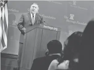  ?? — Gambar Reuters ?? TINDAKAN TEGAS: Pompeo menyampaik­an ucapan mengenai dasar Iran bagi pentadbira­n Trump di Heritage Foundation di Washington, kelmarin.