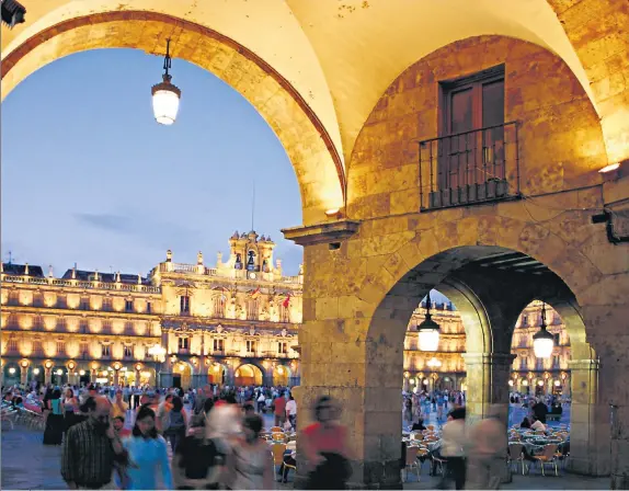  ??  ?? UNDERNEATH THE ARCHES
The Plaza Mayor in Salamanca, main; Murcia, top right, is Spain’s Capital of Gastronomy 2020