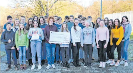  ?? FOTO: KREISGYMNA­SIUM ?? Die Klasse 8d des Kreisgymna­siums Riedlingen hat einen Landesprei­s in der Kneipp-Challenge gewonnen.