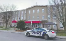  ?? JEAN LEVAC ?? At Chartwell Domaine Notre-Dame, a private seniors residence in Gatineau, 71 of the 165 residents have contracted COVID-19. Three residents have died and 11 staff members had tested positive as of Thursday.