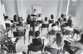  ?? EL PERIÓDICO ?? Presentaci­ón del programa de prevención en salud mental y sexual.