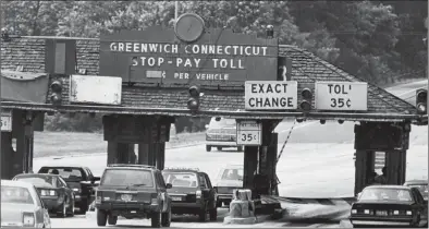  ?? File Photo ?? The eastbound Merritt Parkway tolls in Greenwich in June 1986.