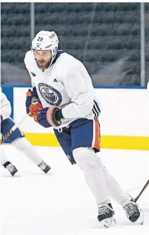  ?? FOTO: JASON FRANSON/THE CANADIAN PRESS/AP ?? Leon Draisaitl nimmt mit den Edmonton Oilers in der NHL den nächsten Anlauf auf den Gewinn des Stanley Cups.