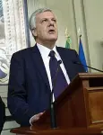  ??  ?? Responsabi­le dell’Ambiente
Il ministro Gian Luca Galletti ieri a Susegana (Tv) ha chiarito la posizione del governo sui blocchi per le auto: «Toccano ai Comuni»