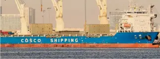  ??  ?? Oltre 800 navi. gruppo cinese Cosco è uno dei principali operatori mondiali dello shipping
Il