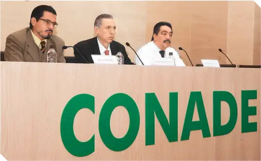  ?? FOTO: CONADE ?? El doctor Fernando Alarcón, además de ser médico de Lupita González, fue coordinado­r del laboratori­o antidopaje de la CONADE. /