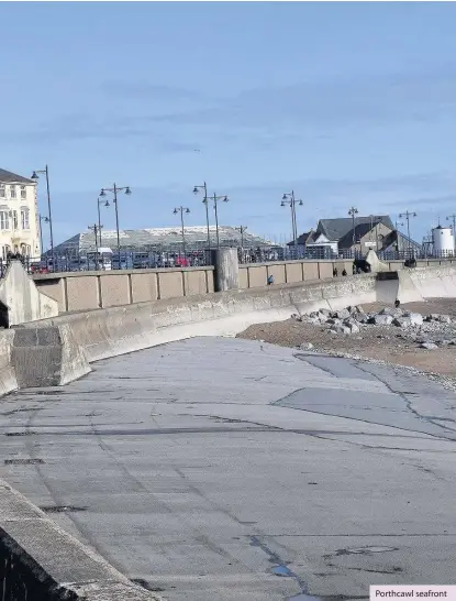  ??  ?? Porthcawl seafront