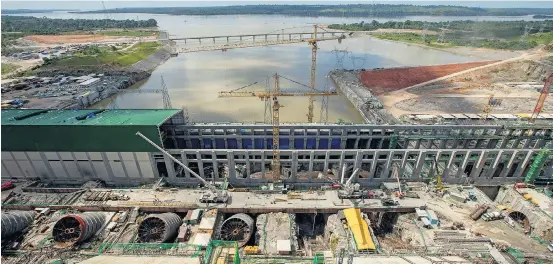  ?? DANIEL TEIXEIRA/ESTADÃO - 22/3/2016 ?? Potência. Novas turbinas de Belo Monte podem gerar energia para abastecer 2,1 milhões de pessoas; hidrelétri­ca deve ser concluída em janeiro de 2020