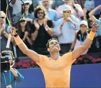  ?? FOTO: MANEL MONTILLA ?? Rafa Nadal aportó los mejores momentos de tenis con Goffin en un primer set de grandísimo nivel