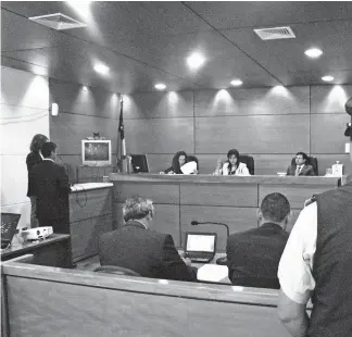  ??  ?? EL JUICIO SE REALIZÓ durante la jornada de este lunes en dependenci­as del Tribunal Oral en lo Penal de Los Ángeles. (Imagen de referencia)