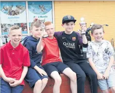  ??  ?? ‘Mon the Vics Jamie Mcdonald, Ben Coghill, Harry Anderson, Patrick Mclaughlin and Lauchlan Greenan head off for a celebrator­y dinner