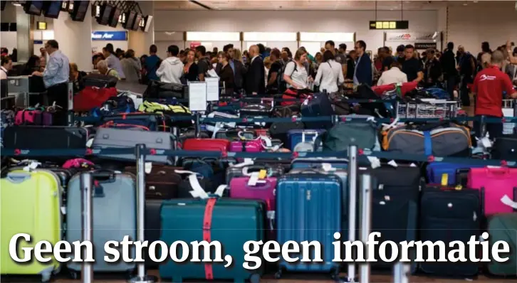  ?? FOTO BELGA ?? Heel wat reizigers zijn naar hun (vakantie)bestemming vertrokken zonder hun bagage in te kunnen checken. En die moet nu worden nagestuurd.