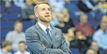  ?? FOTO: DPA/ANDREAS GORA ?? Will an die erfolgreic­he Spiele anknüpfen: Tuomas Iisalo, Head Coach der Hakro Merlins Crailsheim.