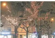  ??  ?? Die Oberkassel­er können sich wieder auf eine Weihnachts­beleuchtun­g an der Luegallee freuen.