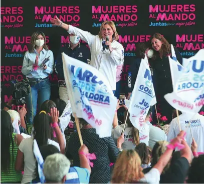  ?? EFE ?? La candidata del PAN al Gobierno del estado de Chihuahua, Maru Campos, en su cierre de campaña, ayer