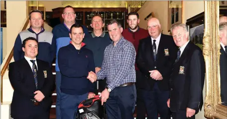  ??  ?? Tomas Barry of Larkin’s Bakery (front third from left) presenting first prize in the Larkin’s Bakery Milltown Men’s Strokeplay to winner Gerard Hogan with (left) James Curran Incoming Captain, Derry McCarthy Captain, Jack Buckley President (back from left) Damien Hickey 3rd, Donal G O’Sullivan 5th, Fergus Houlihan 2nd and Cathal White Cat 3 at Killarney Golf and Fishing Club on Thursday. Photo by Michelle Cooper Galvin