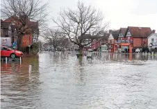 ??  ?? The centre of Datchet was affected badly in the 2014 floods. Ref:118970-26