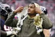  ?? ERIC CHRISTIAN SMITH — THE ASSOCIATED PRESS FILE ?? Quarterbac­k injuries has been the overriding story of the season, with Aaron Rodgers, Carson Palmer, sensationa­l rookie Deshaun Watson, above, and Sam Bradford all going down.