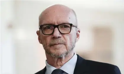  ?? ?? Paul Haggis arrives at court for a sexual assault civil lawsuit in New York. Photograph: Julia Nikhinson/AP