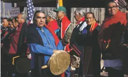  ?? JESSE MOYA TAOS NEWS ?? Taos Pueblo Governor Richard Aspenwind awaits the start of the pueblo’s annual Veterans Day ceremony.
