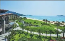  ??  ?? The Westin Shimei Bay Resort is situated between the forests and the waters of the South China Sea.