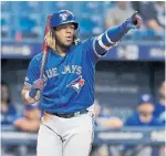  ?? CHRIS O'MEARA THE ASSOCIATED PRESS ?? No, it wasn’t a called shot. Vladimir Guerrero Jr. was pointing at the first-base umpire after being called out for one of the Jays’ 13 strikeouts Friday.