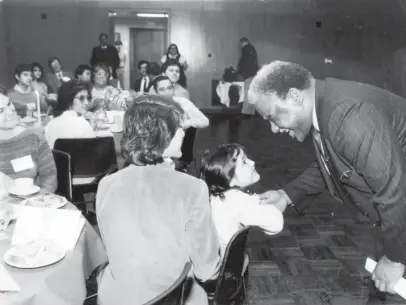  ?? SUN-TIMES FILES ?? Mayor Harold Washington appears in 1986 at a dinner honoring Latino academic excellence at the UIC campus.