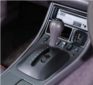  ?? ?? Above Original Tiptronic systems allowed the driver to override automatic shifting by 'tipping' the gear lever forward or back to switch gear
