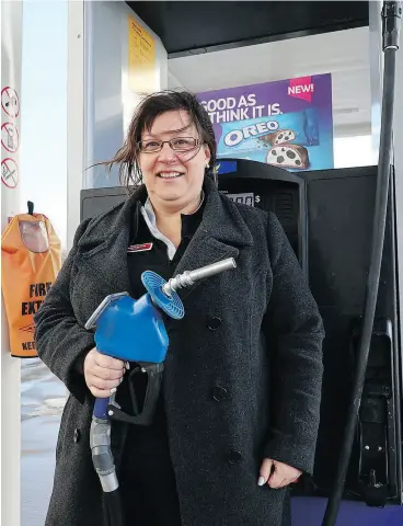  ?? JIL MCINTOSH / DRIVING.CA ?? Elizabeth Manetta has worked in service stations since her first after-school job.