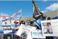  ??  ?? Protesters call for the resignatio­n of Broward Supervisor of Elections Brenda Snipes on Sunday.