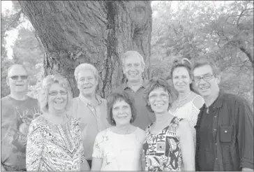  ??  ?? Brothers and sisters only: (Back row from left to right) Gerry, Ed, Peter, Elizabeth. (Front row from left to right) Angeline, Suzanne, Barbara and Guy.