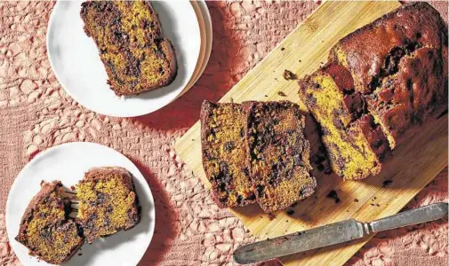  ?? Stacy Zarin Goldberg / Washington Post ?? Intensely Chocolatey Pumpkin Bread. This recipe can easily be customized when it comes to spices. Chopping part of the chocolate makes a big difference.